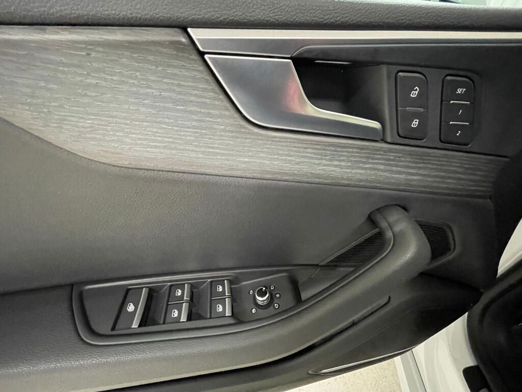 2018 Audi A5 Cabriolet Premium Plus